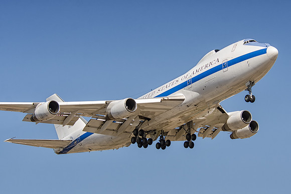 boeing e-4b advanced airborne command post