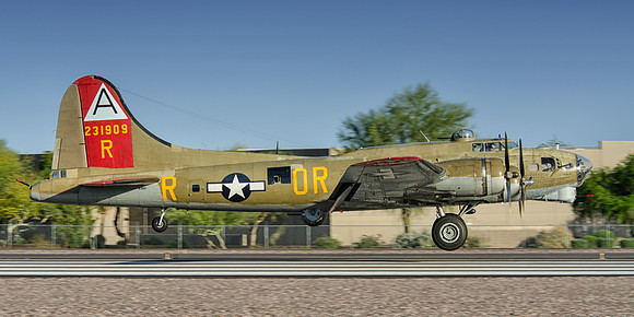 boeing b-17g flying fortress