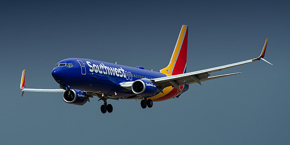 boeing 737-8h4