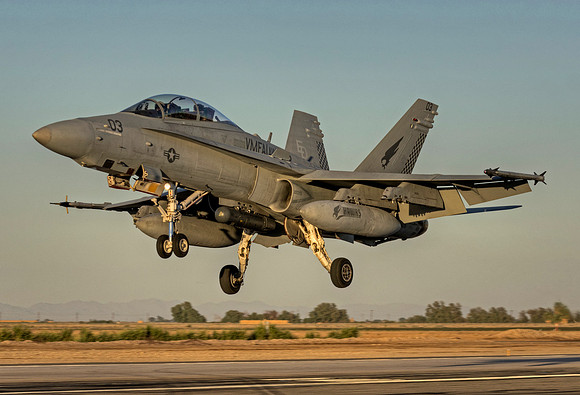 mcdonnell douglas f/a-18d hornet