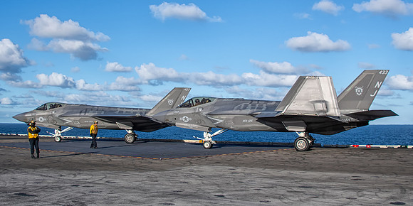 lockheed martin f-35c lightning II