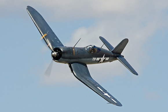 vought f4u-1a corsair