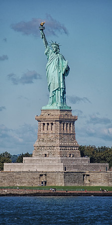 liberty enlightening the world