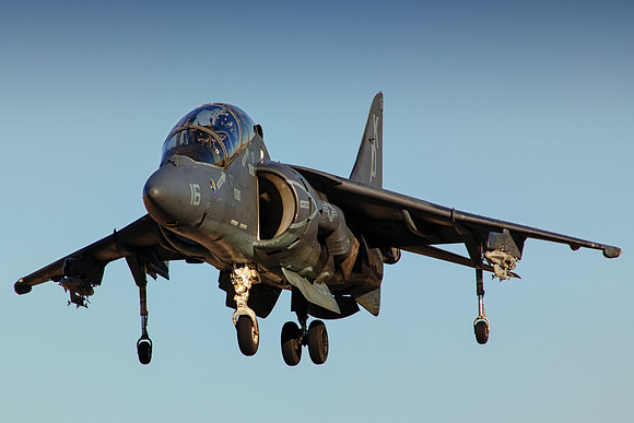 mcdonnell douglas tav-8b harrier II