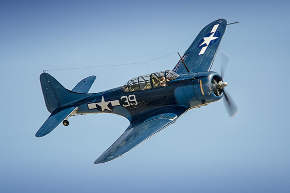 douglas sbd-5 dauntless