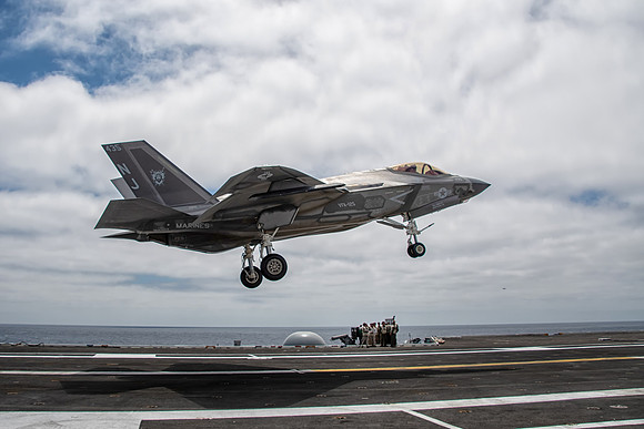 lockheed martin f-35c lightning II