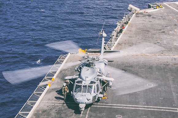 sikorsky mh-60s sea hawk