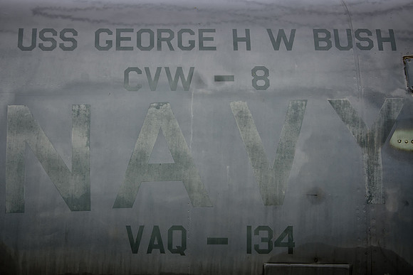USS GEORGE H W BUSH