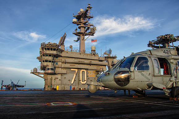 uss carl vinson (cvn 70)
