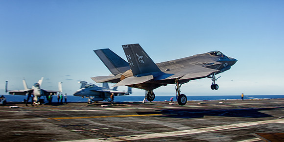 lockheed martin f-35c lightning II