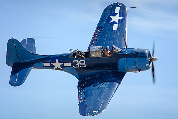 douglas sbd-5 dauntless