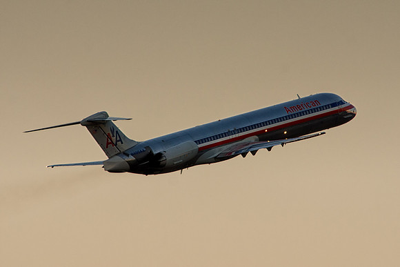 mcdonnell douglas md-82