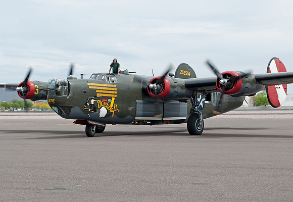 consolidated b-24j liberator