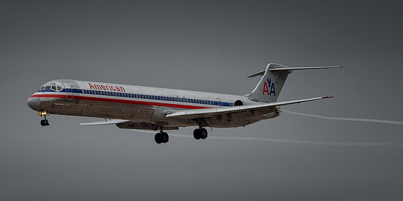 mcdonnell douglas md-83