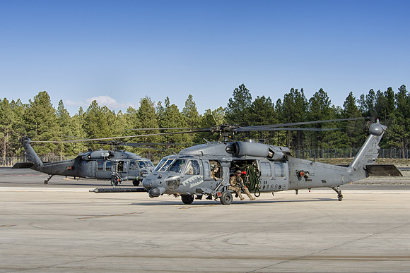 sikorsky hh-60g pave hawk