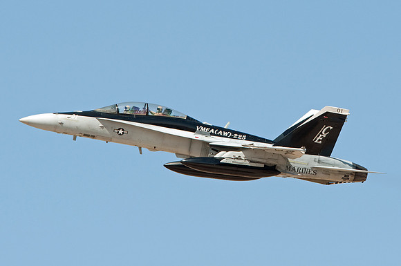 mcdonnell douglas f/a-18d hornet