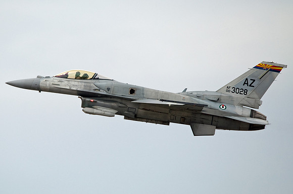 lockheed martin f-16e block 60 desert viper